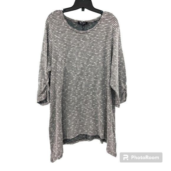 Lily Morgan Tops - Lily Morgan Blouse/Top.  White and Grey. 2XL.